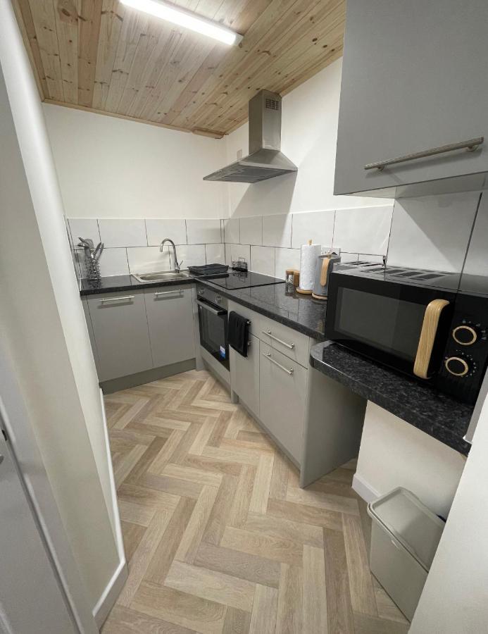 Unique Duplex Apartment Free Parking Free Wi-Fi 6 Minutes From Leeds City Centre Exterior photo