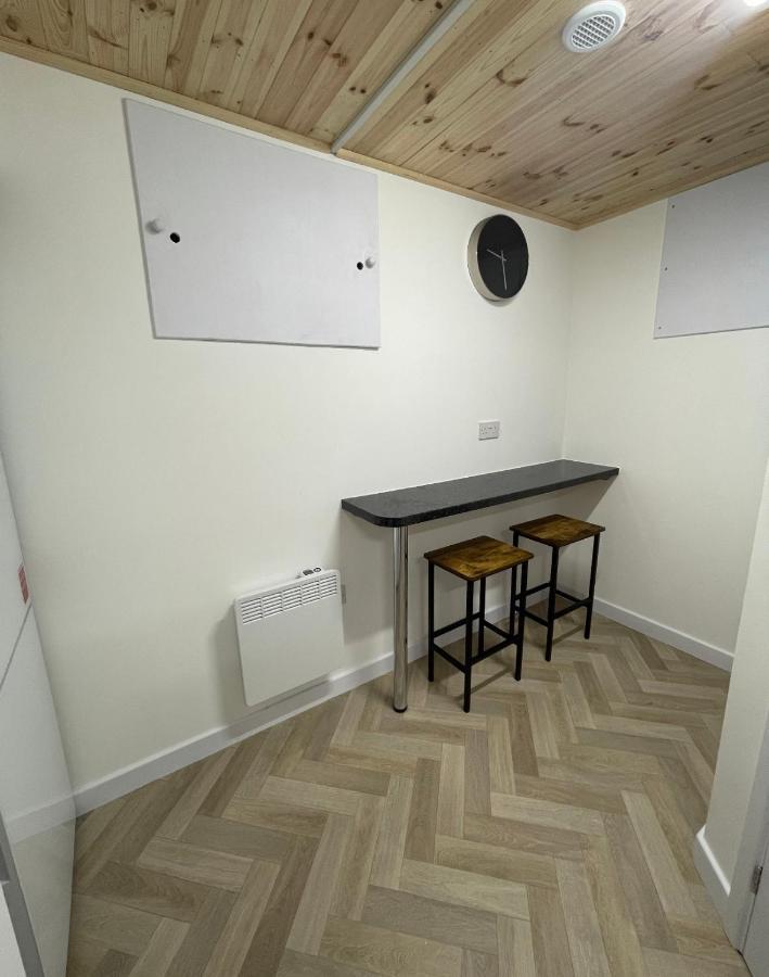 Unique Duplex Apartment Free Parking Free Wi-Fi 6 Minutes From Leeds City Centre Exterior photo